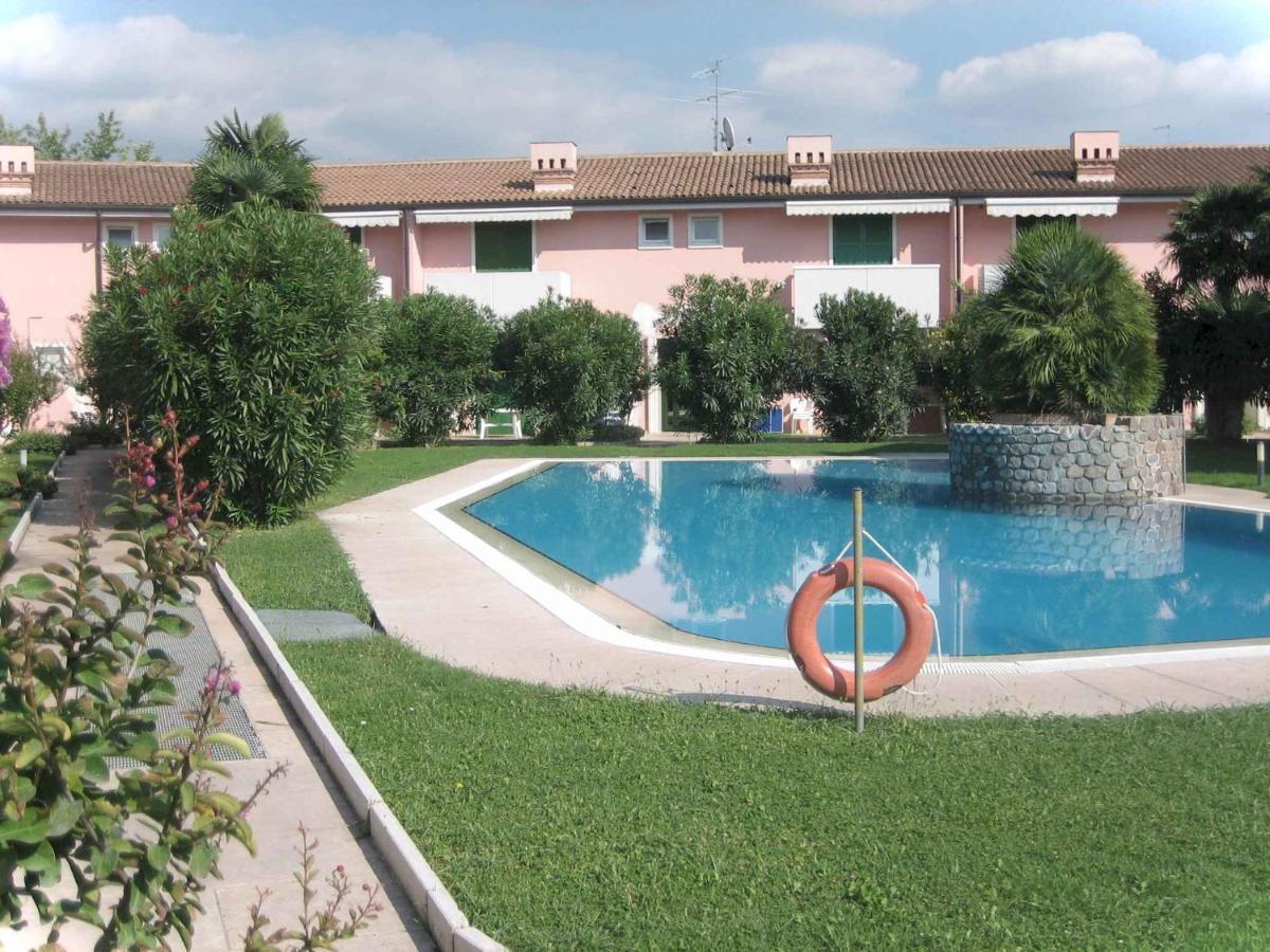 Apartment In Lazise/Gardasee 21982 Exterior photo